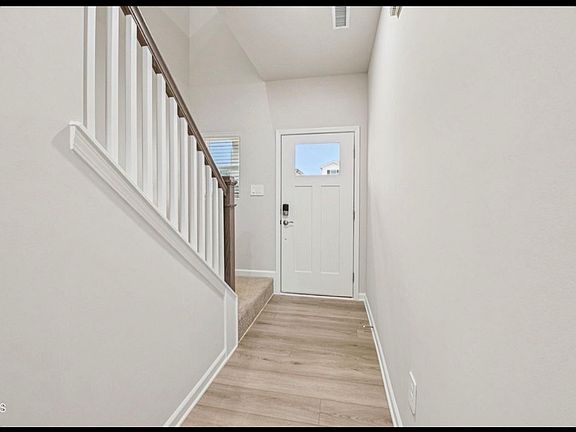3rd image of 795 Red River Dr APT 2
