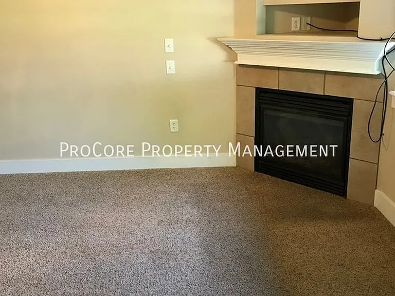 9846 W Rosecroft Ct — Photo 25