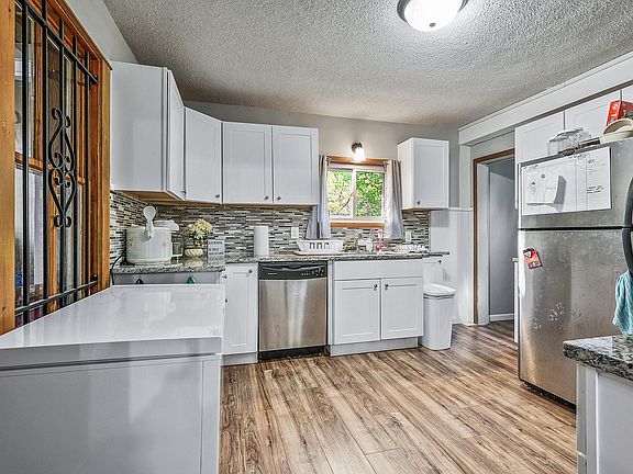 Used Kitchen Cabinets St Paul Mn / Large Seeger Refrigerator | Locker