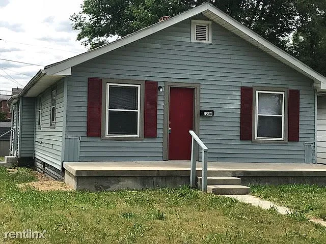1230 N Tremont St photo 1