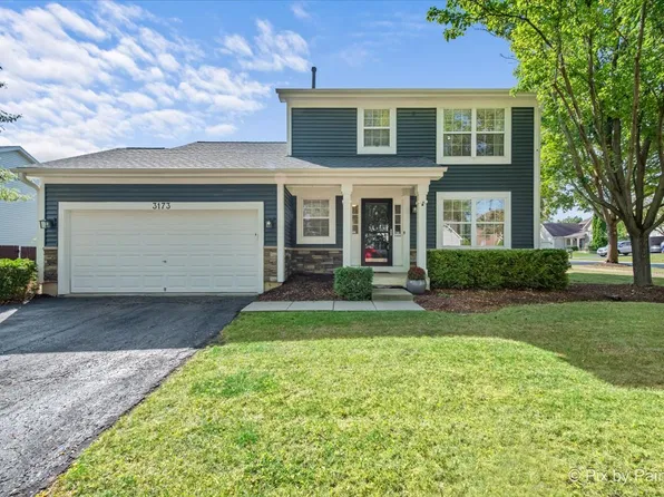 3173 Whitney Rd, Aurora, IL 60502