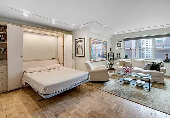 4th image of 205 E 63rd St APT 9H