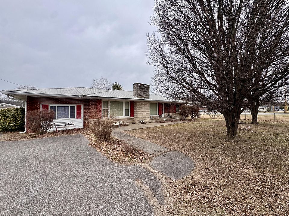 1st image of 1549 Husband Rd