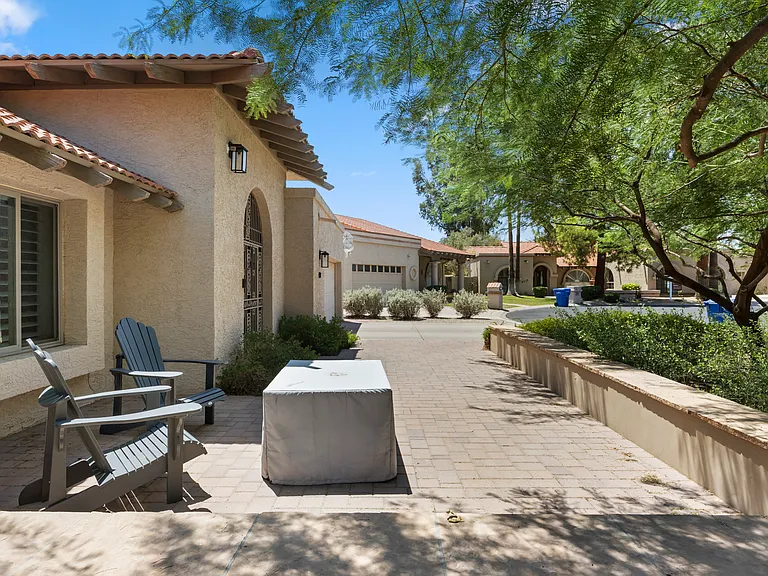 4327 E Lupine Ave — Photo 3