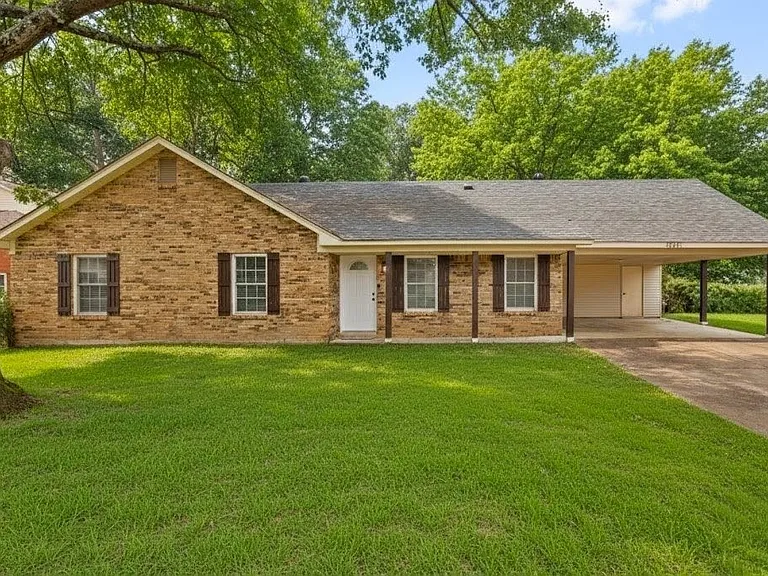 Aspenhill Dr — Photo 2