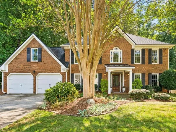 4184 Long Branch Dr NE, Marietta, GA 30066