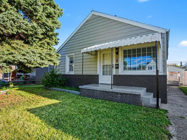 1904 Milburn Blvd, Mishawaka, IN 46544