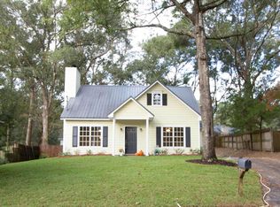 112 Greenwood Dr, Daphne, AL 36526