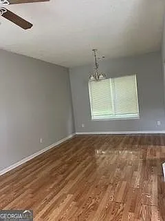 4 bed, 2.5 bath, 1716 sqft, $1,750 — Photo 2