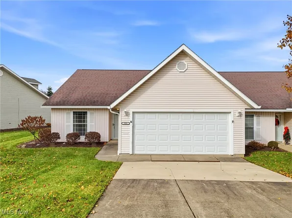 908 King Ridge Dr, Ashland, OH 44805