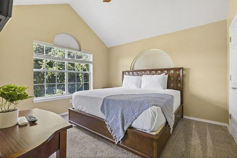 1st image of 120 Spring Creek Court Apt 36