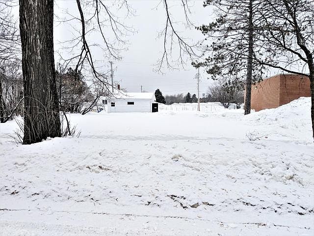 2nd image of 214 6th Ave S