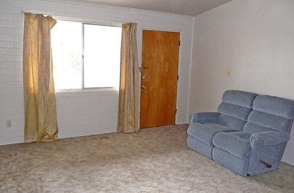 4th image of 1908 W Berridge Ln APT 9