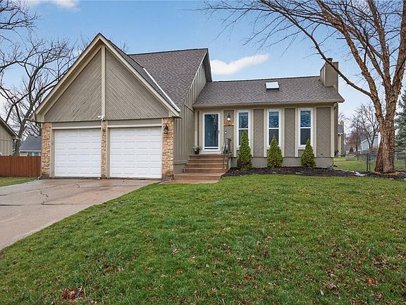 2nd image of 14014 S Cottonwood Dr