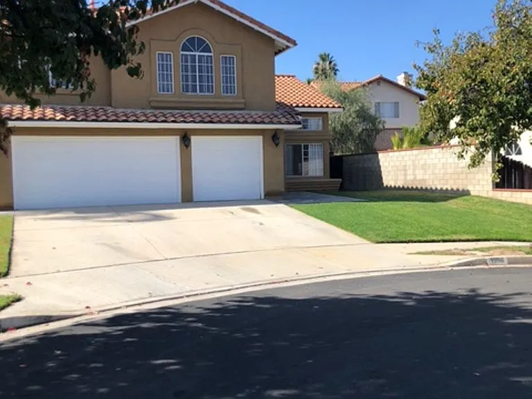 1998 Jenna Cir — Photo 2