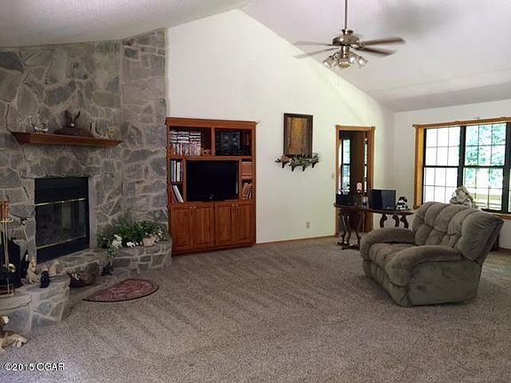 3rd image of 11059 Cedar Dr