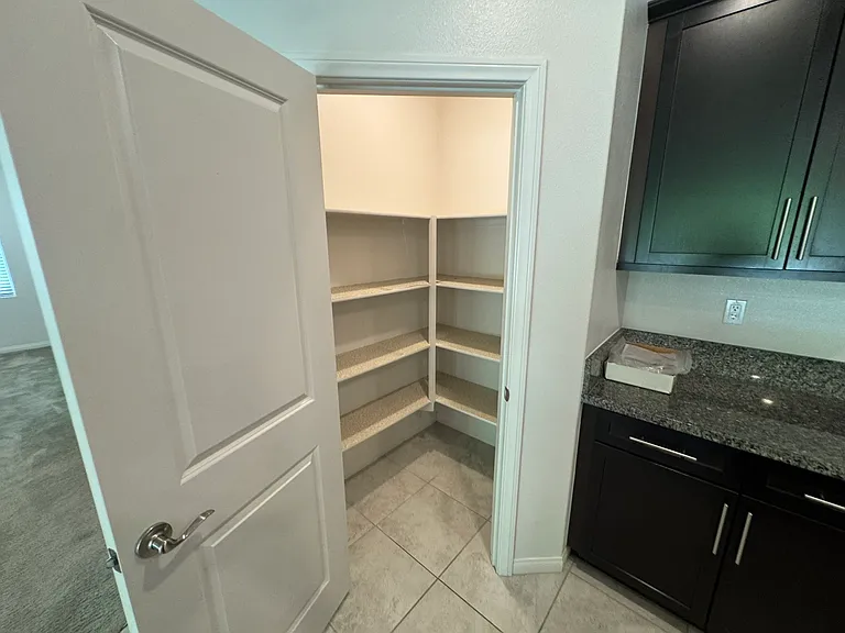 446 Almond Ln — Photo 10
