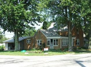 849 Queen Rd, Walkerton, IN 46574