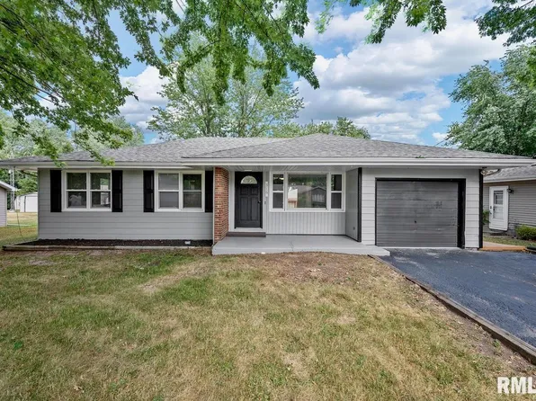 316 N Carole Ave, Hanna City, IL 61536