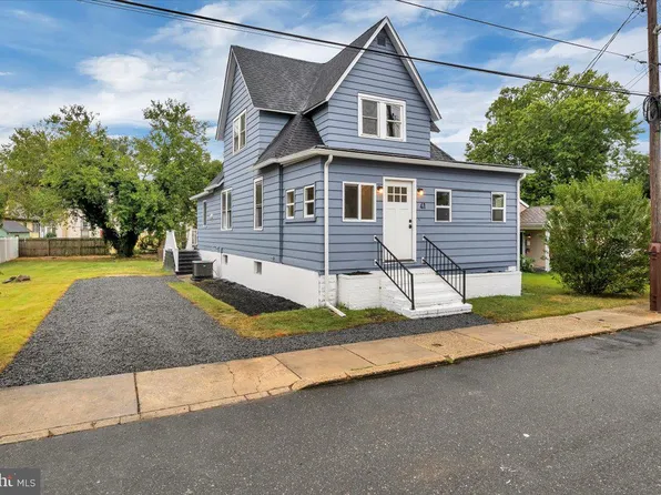 37-41 Dickerson St, Woodbury, NJ 08096