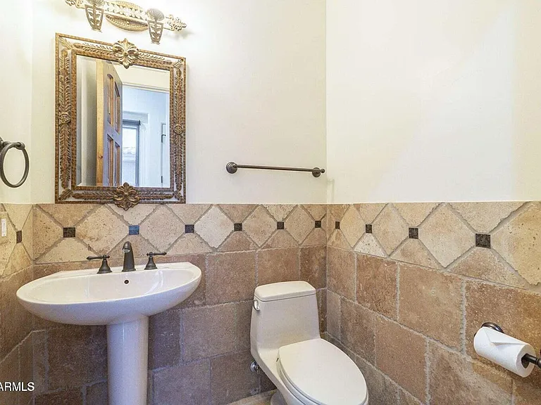 15135 E Monument Rd — Photo 30