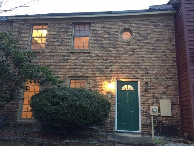 1627Sandstone Ct