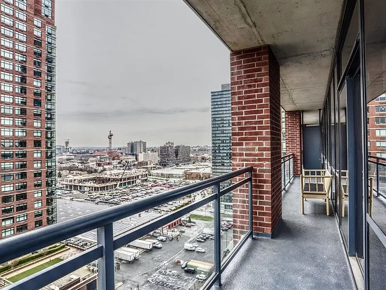 389 Washington St #20A — Photo 23
