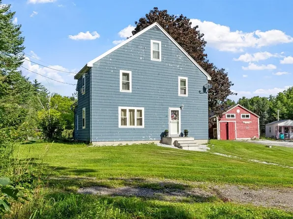63 Gardner Rd, Hubbardston, MA 01452