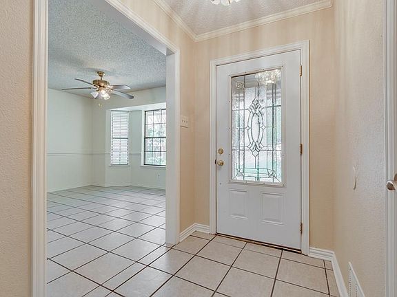 3rd image of 4614 Bayonne Ct
