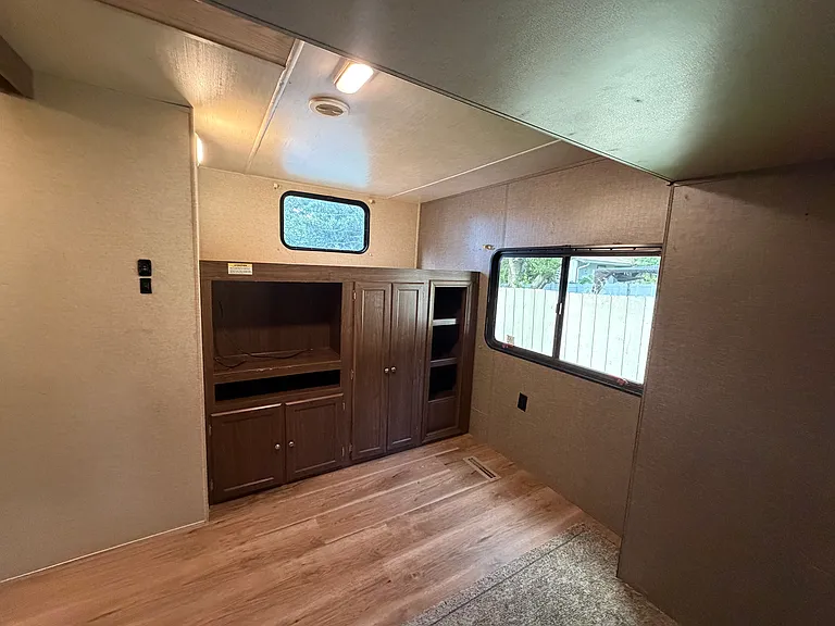 835 Lancaster Ave #B — Photo 15