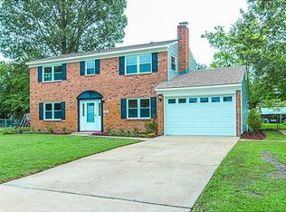 1808 Clearbrook Ln, Virginia Beach, VA 23464