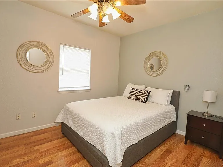 13121 Vickery St #5 — Photo 16