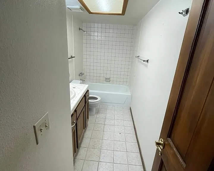 600 Woodmount Dr — Photo 32