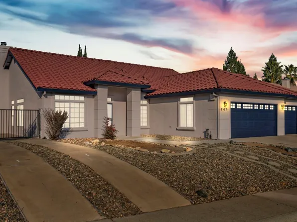 707 Vista Ln, Ione, CA 95640