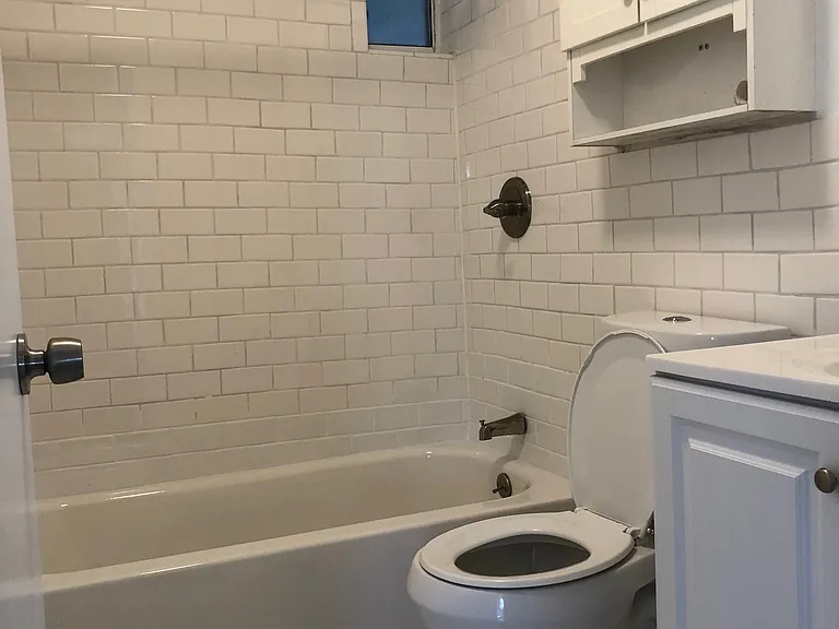 719 N Formosa Ave — Photo 14