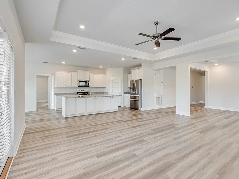 30520 Willie Dr — Photo 8