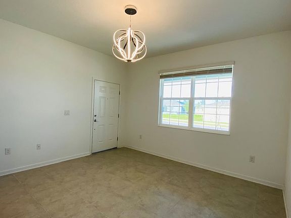 3rd image of 1295 Lassen St #B