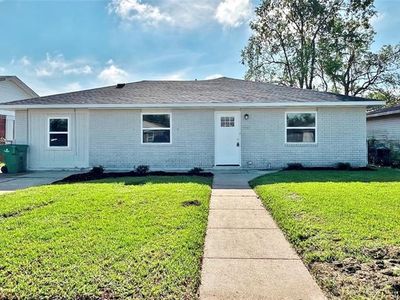 324 Capitol Dr, Avondale, LA, 70094