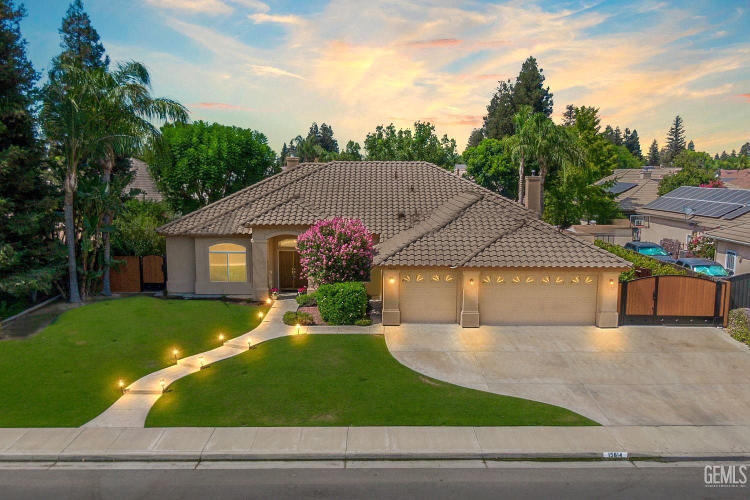15614 Lake Arrowhead Ave, Bakersfield, CA 93314 Zillow