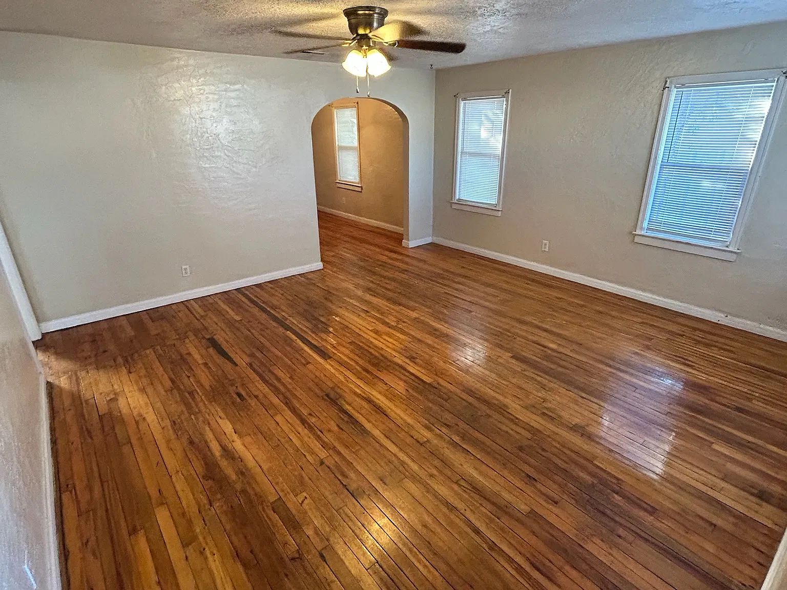2 bed, 1032 sqft, $1,095 — Photo 2