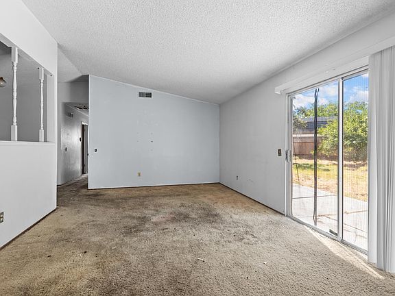 3rd image of 2749 Provo Way