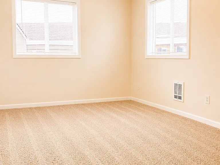 123 W Birch St — Photo 10