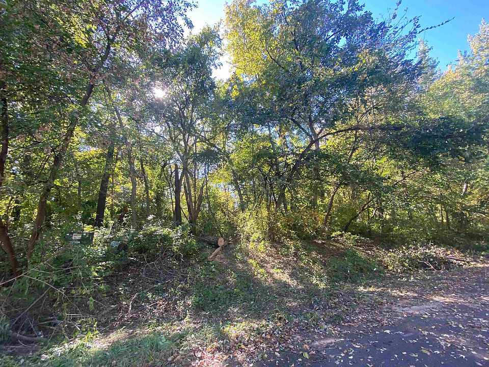 2nd image of LOT 12 Rose Cir Lot 12