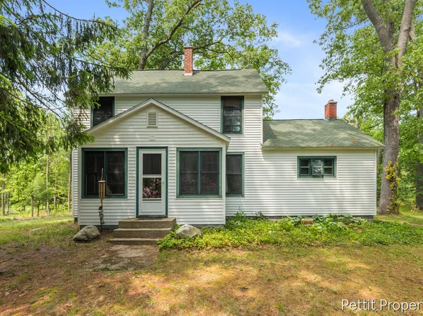 1857 Simonelli Rd, Muskegon, MI 49445