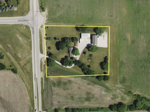 6398 Ridge Rd, Oswego, IL 60543