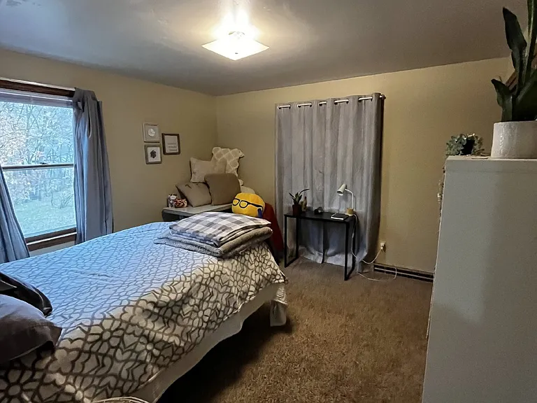 1215 State St #8 — Photo 8