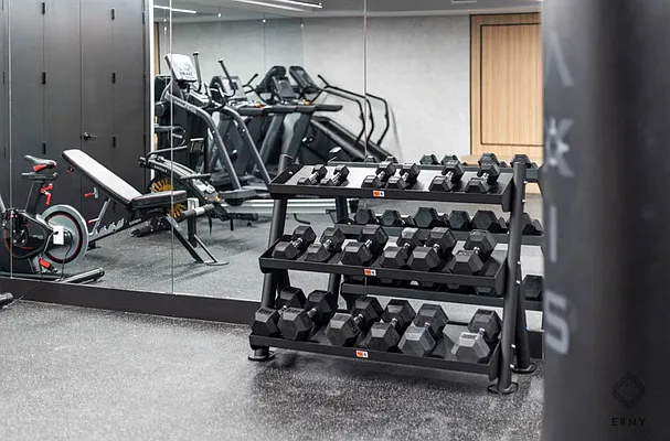 Rented by ERNY LLC | media 22