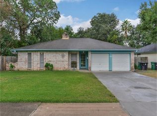 16007 Thunderbay Dr, Houston, TX 77062