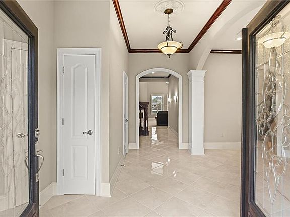 3rd image of 80 Inlet Dr