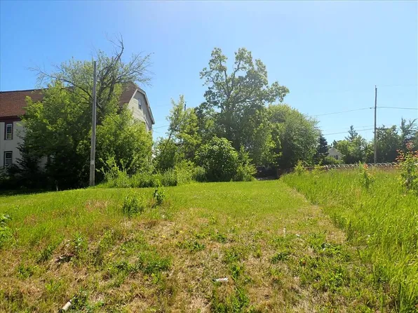 1944 N 30TH STREET, Milwaukee, WI 53208